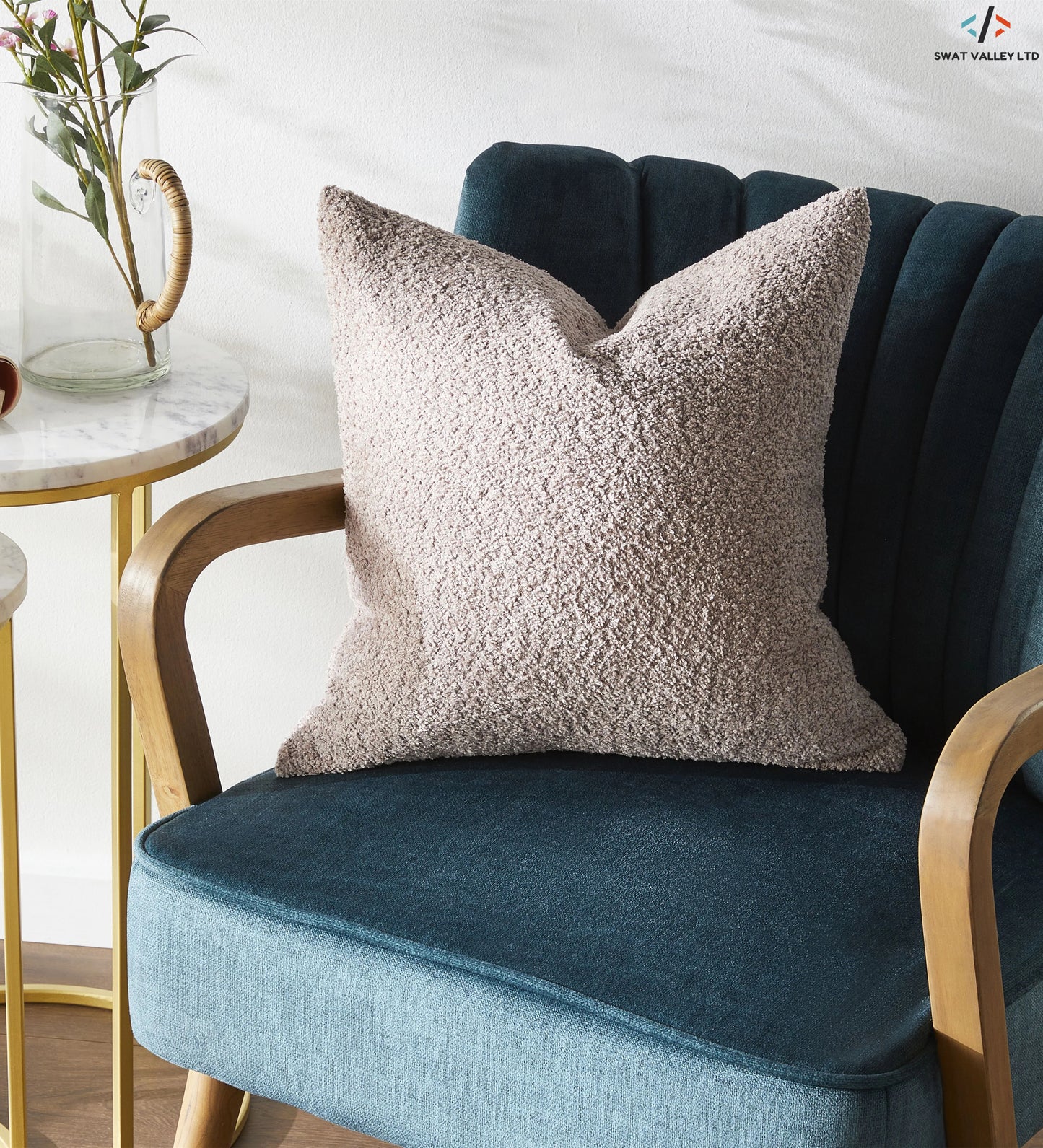 Emerald Green Lounge Chair